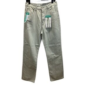 S.O.N.G. Size 13 Mint Green 90s Boyfriend Button Closure Jeans. New With Tags.